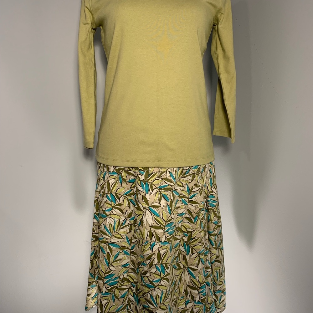 Geoffrey Beene - Size 6 - Picture 2 of 7